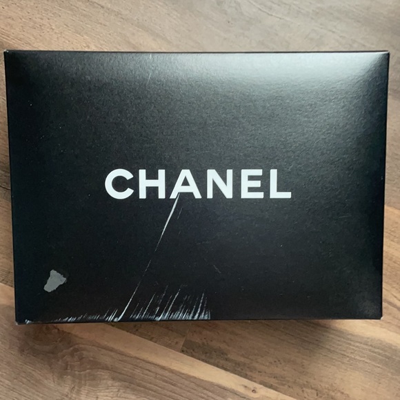 Chanel Pink Mini Flap patent  Crossbody Bag - Picture 13 of 17